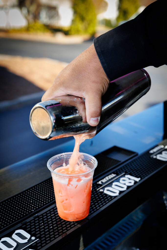 Best Mobile Bar serving all of CT